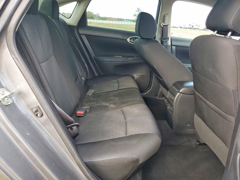 2017 Nissan Sentra sr