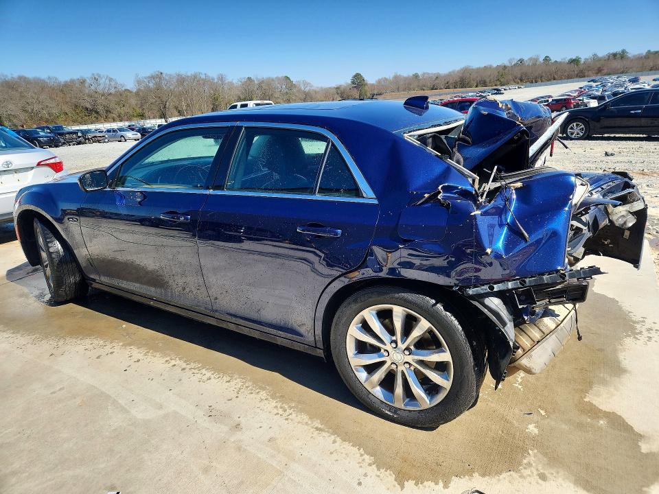 2016 Chrysler 300 Limited