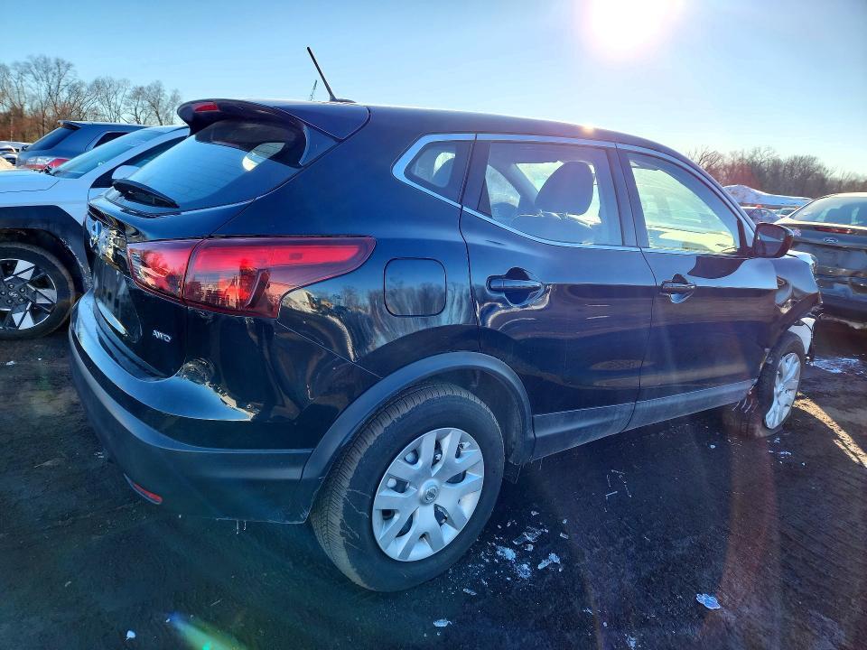 2019 Nissan Rogue Sport s