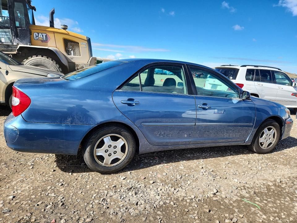 2002 Toyota Camry le