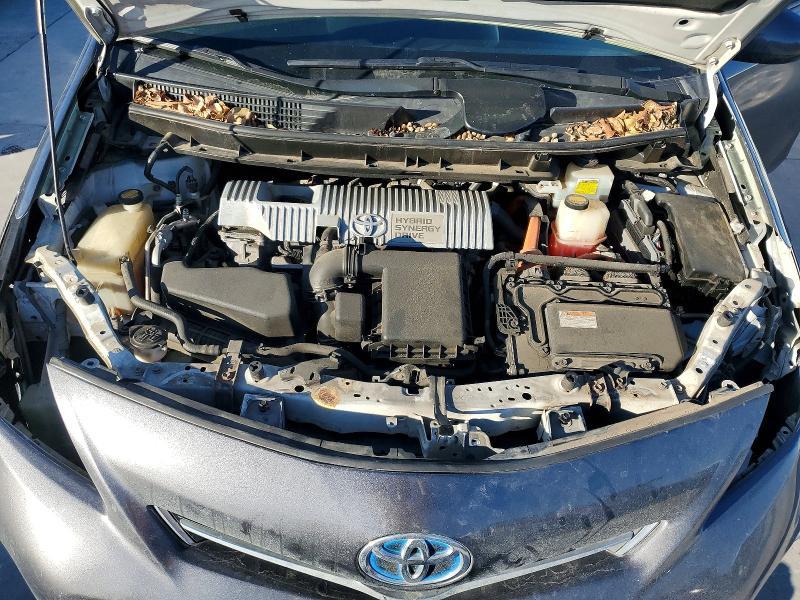 2013 Toyota Prius v