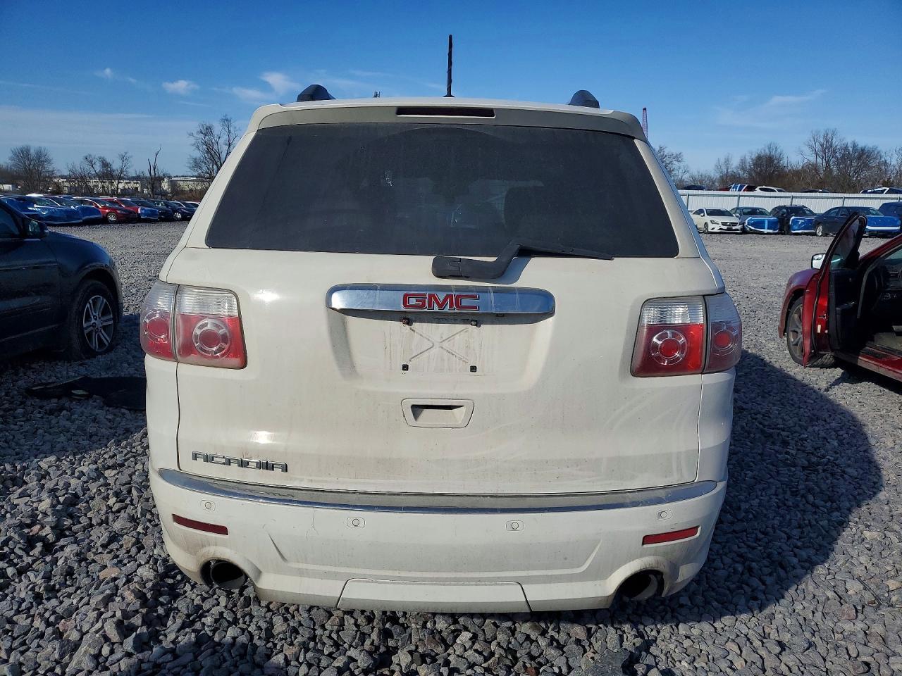 2012 GMC Acadia Denali
