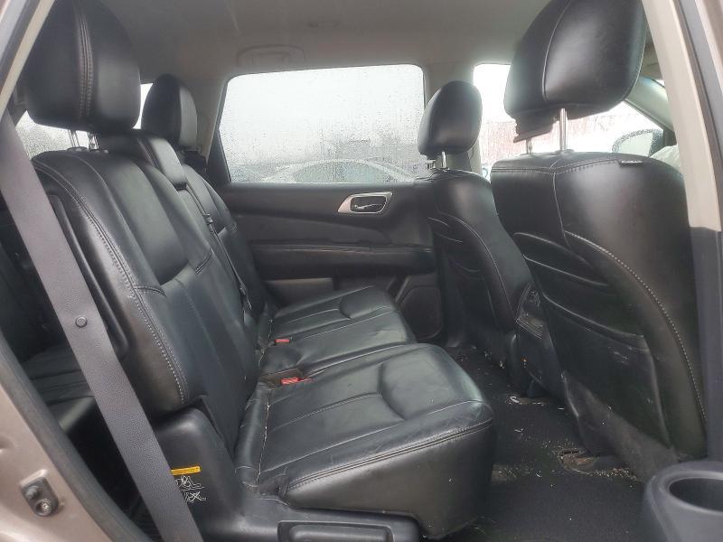 2013 Nissan Pathfinder s