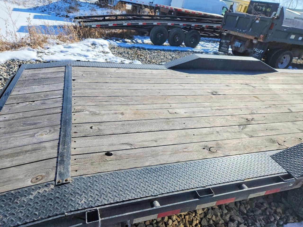 2024 Load Trail Equipment Trailer