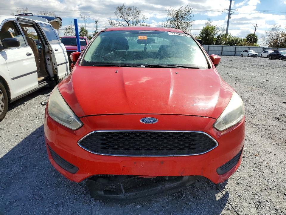 2016 Ford Focus se