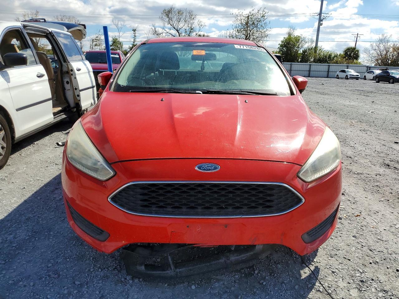 2016 Ford Focus se