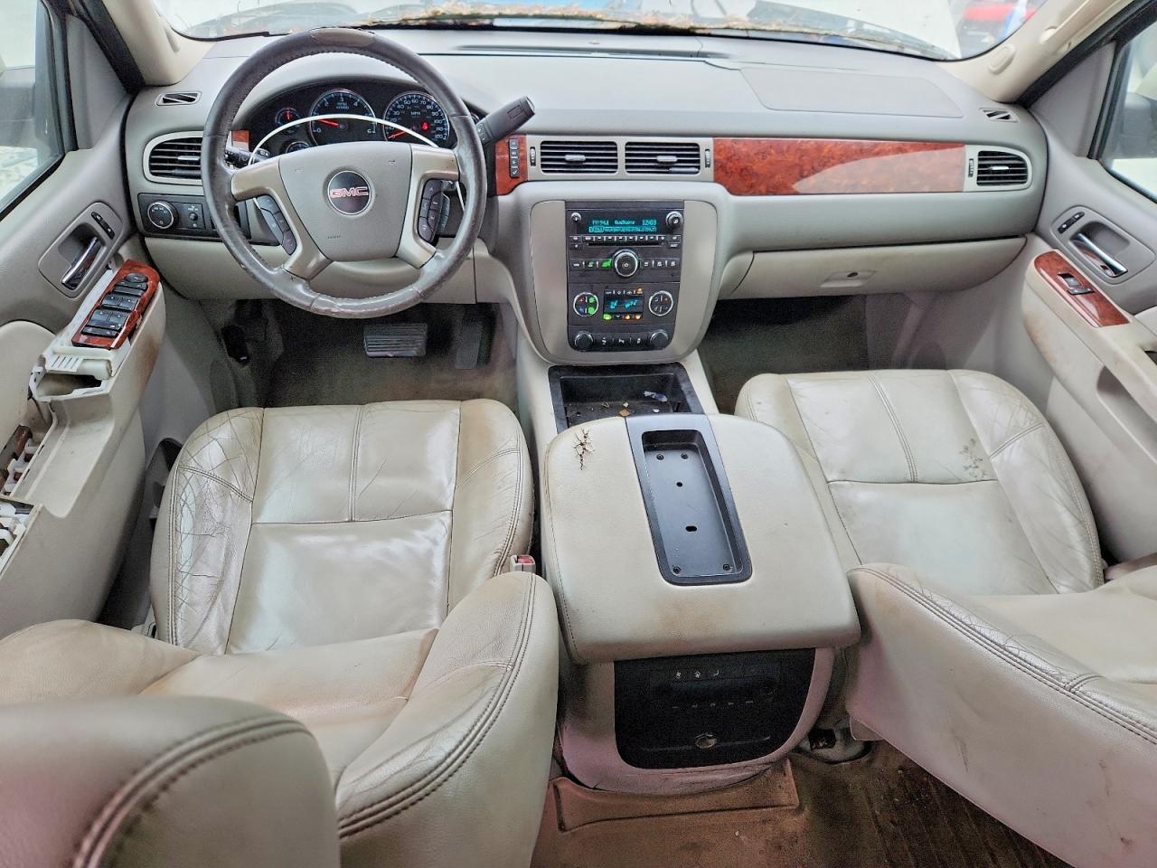 2013 GMC Yukon slt