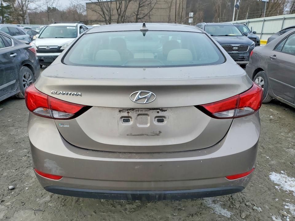 2014 Hyundai Elantra se