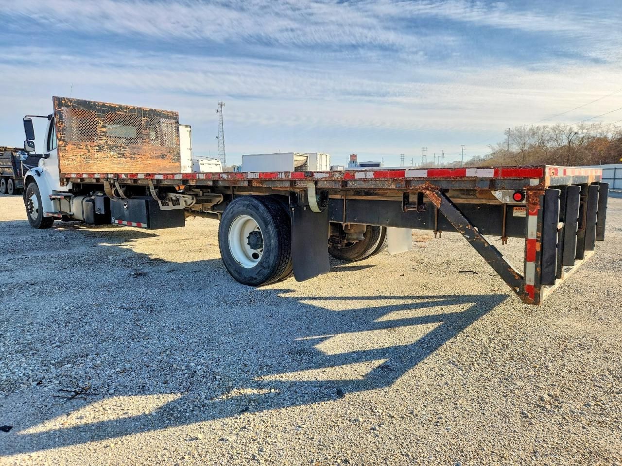 2017 Freightliner Business Class M2 Flatbed Truck