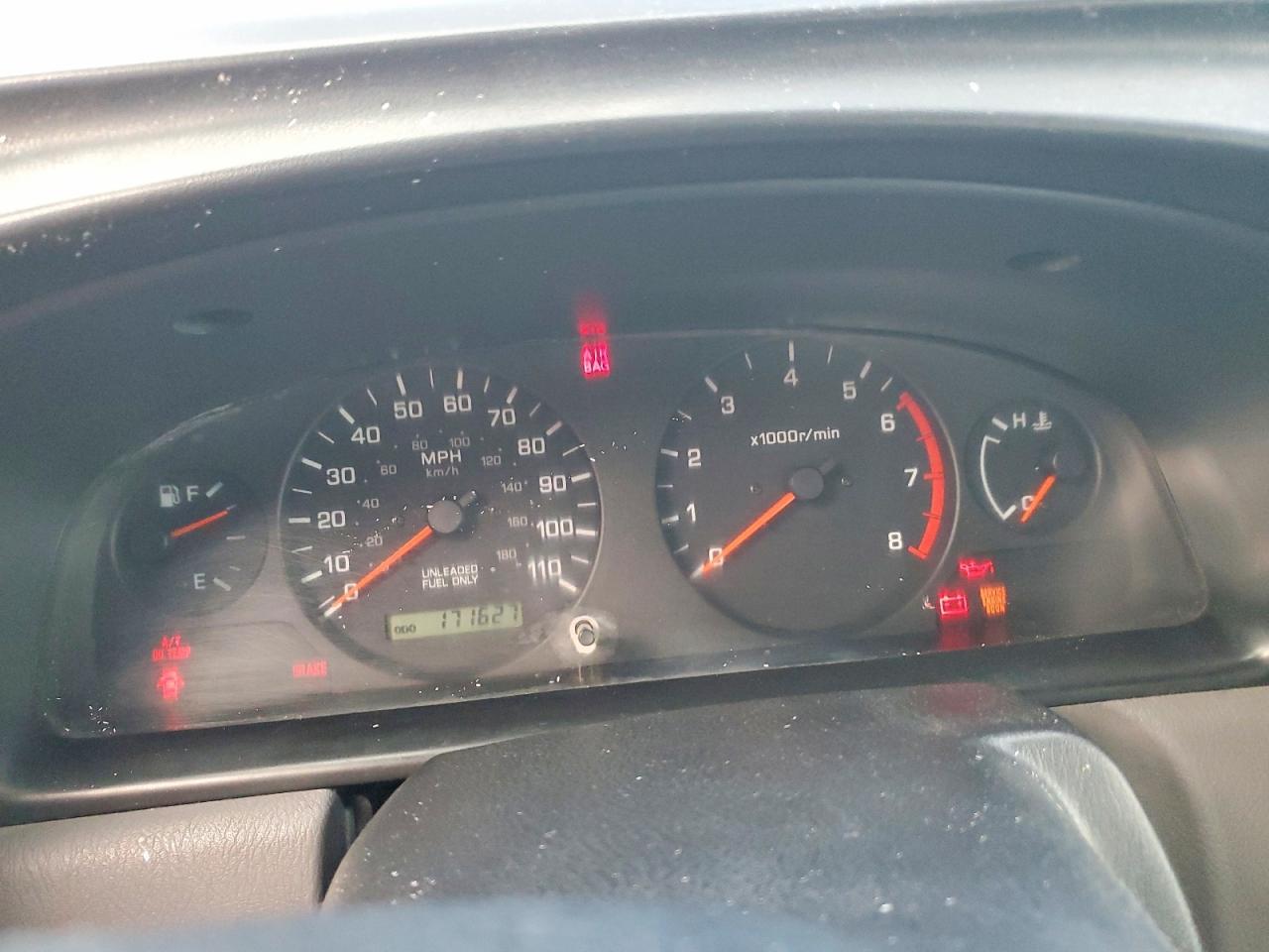 2000 Nissan Frontier XE