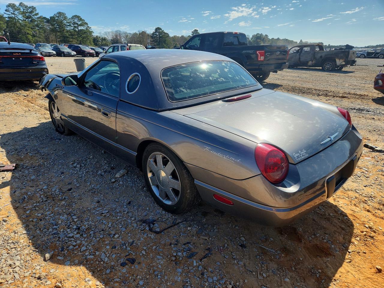 2003 Ford Thunderbird