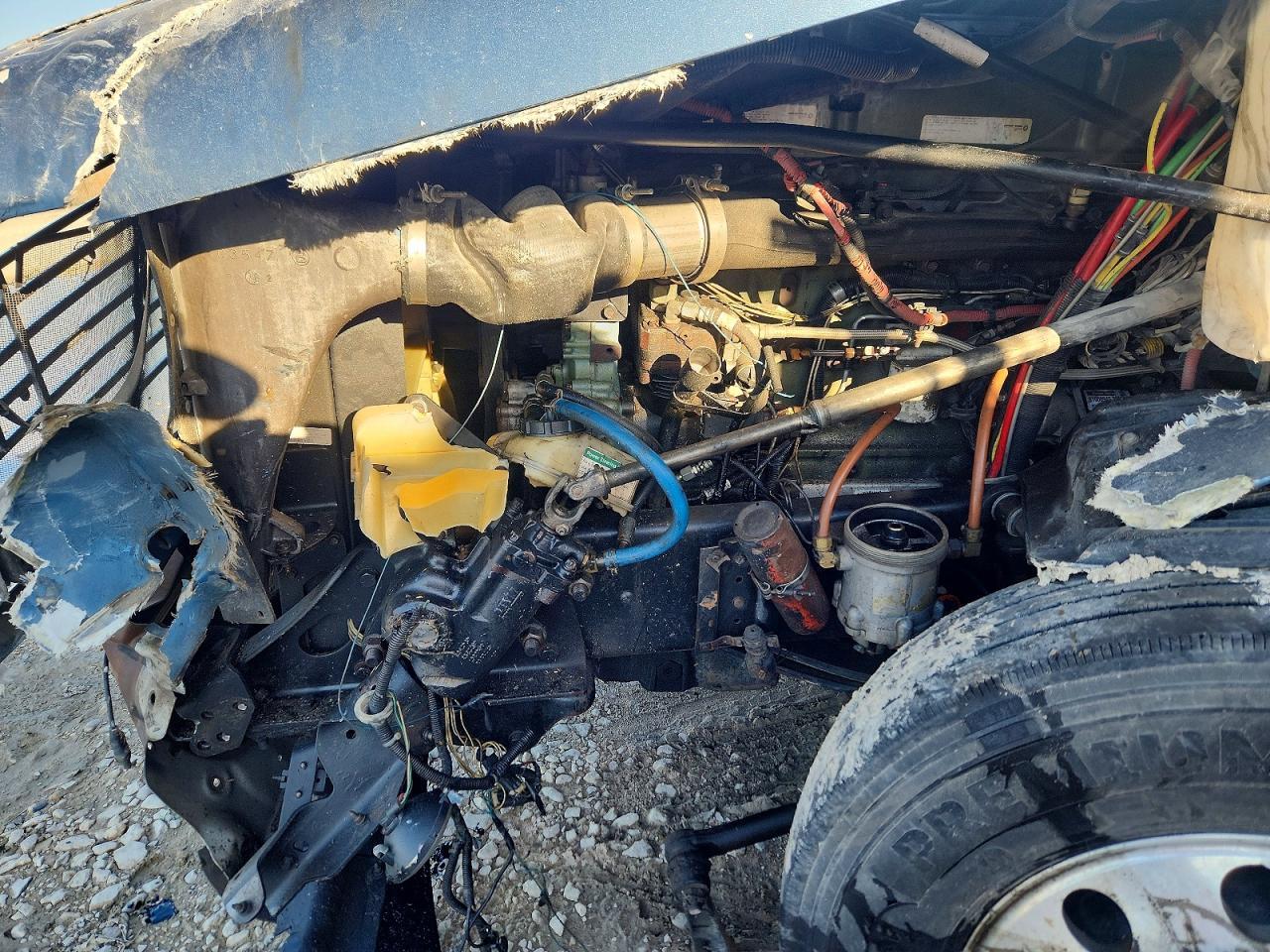 2007 Freigliner 2007 Freightliner CST120 Semi Truck