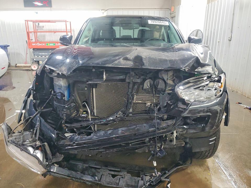 2020 Toyota Tacoma SR5 V6