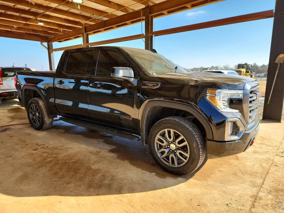 2021 GMC Sierra K1500 AT4