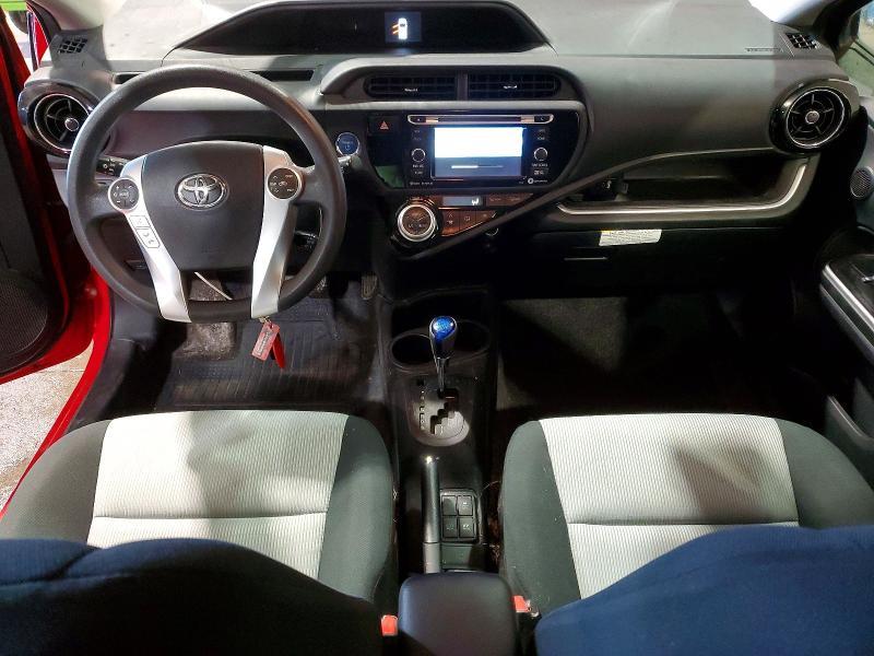 2016 Toyota Prius c Three
