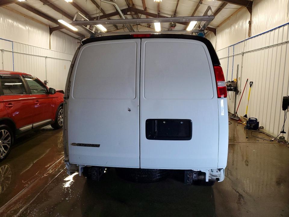 2022 Chevrolet Express 2500 Cargo Utility / Service Van