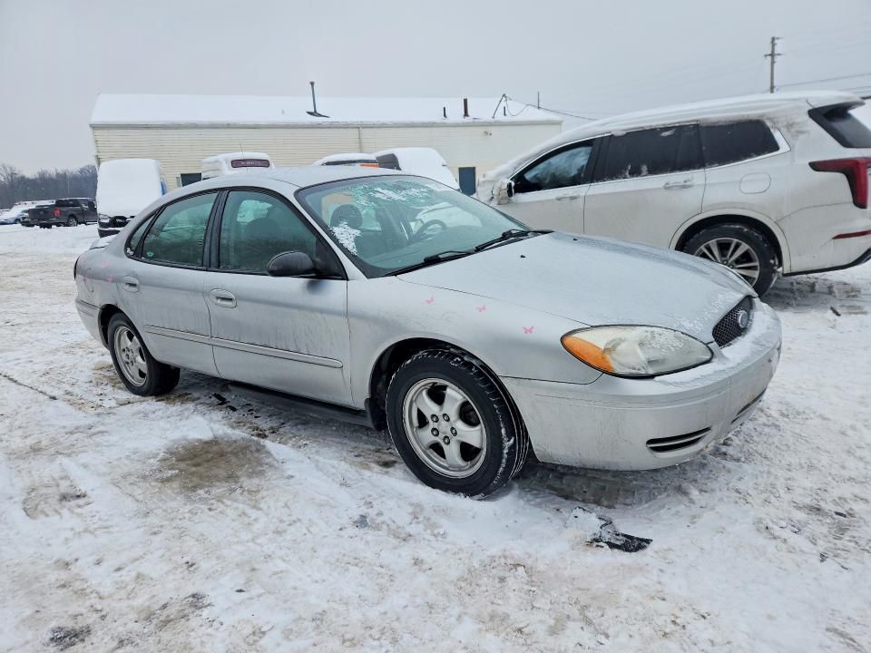 2005 Ford Taurus se