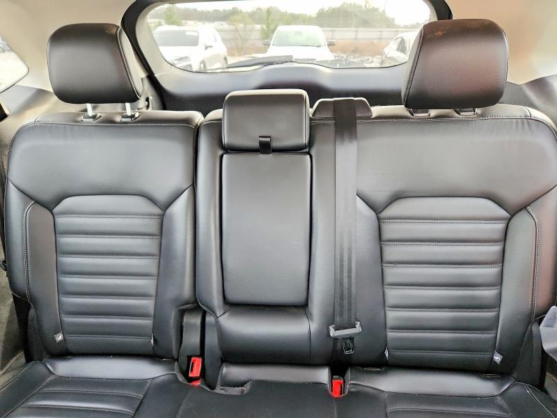 2017 Ford Edge sel