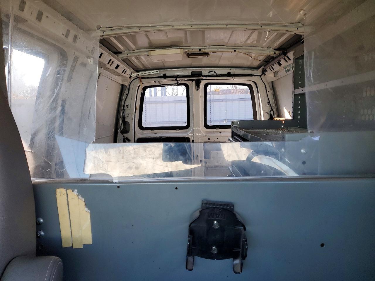 2012 Chevrolet Express G2500