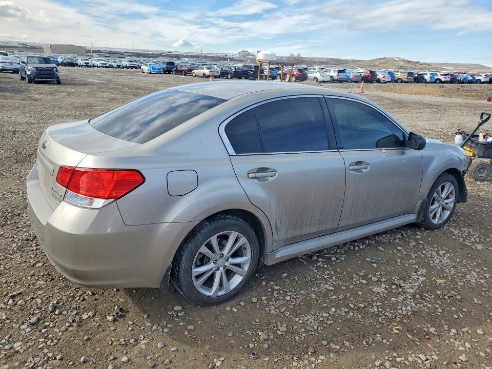 2014 Subaru Legacy 2.5i