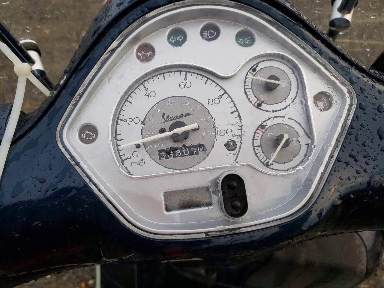 2013 Vespa Scooter