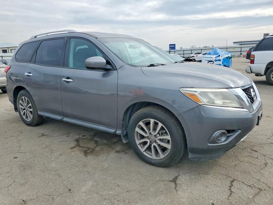 2015 Nissan Pathfinder s