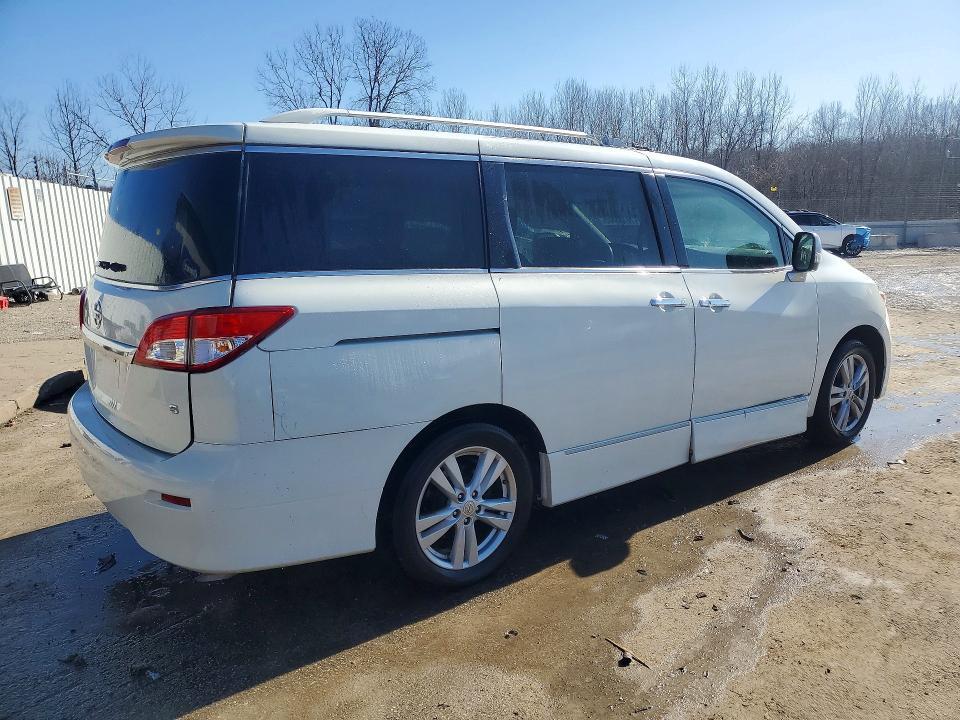 2016 Nissan Quest s