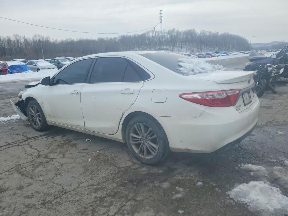 2016 Toyota Camry le