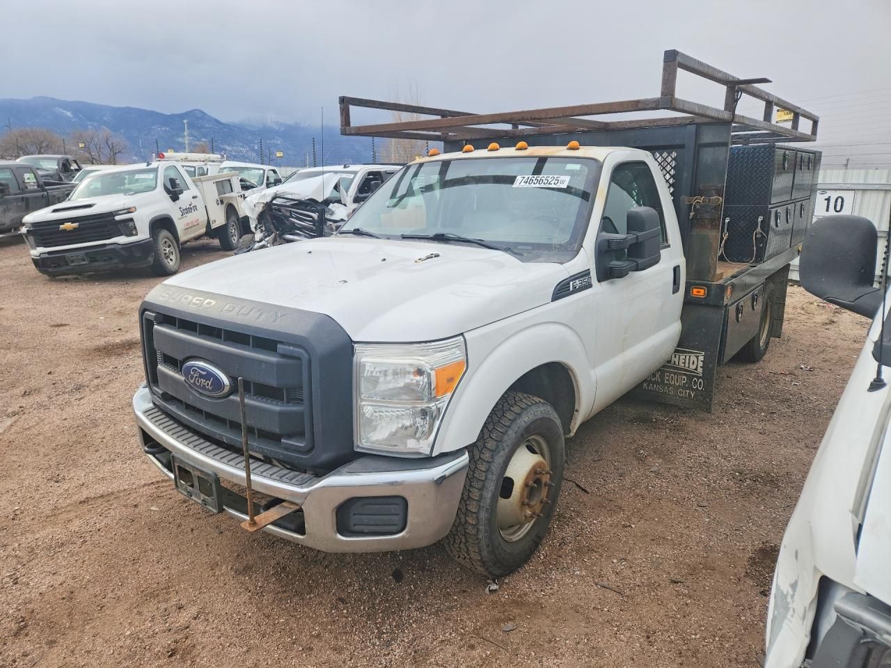 2015 Ford F350 Super Duty Utility / Service Truck