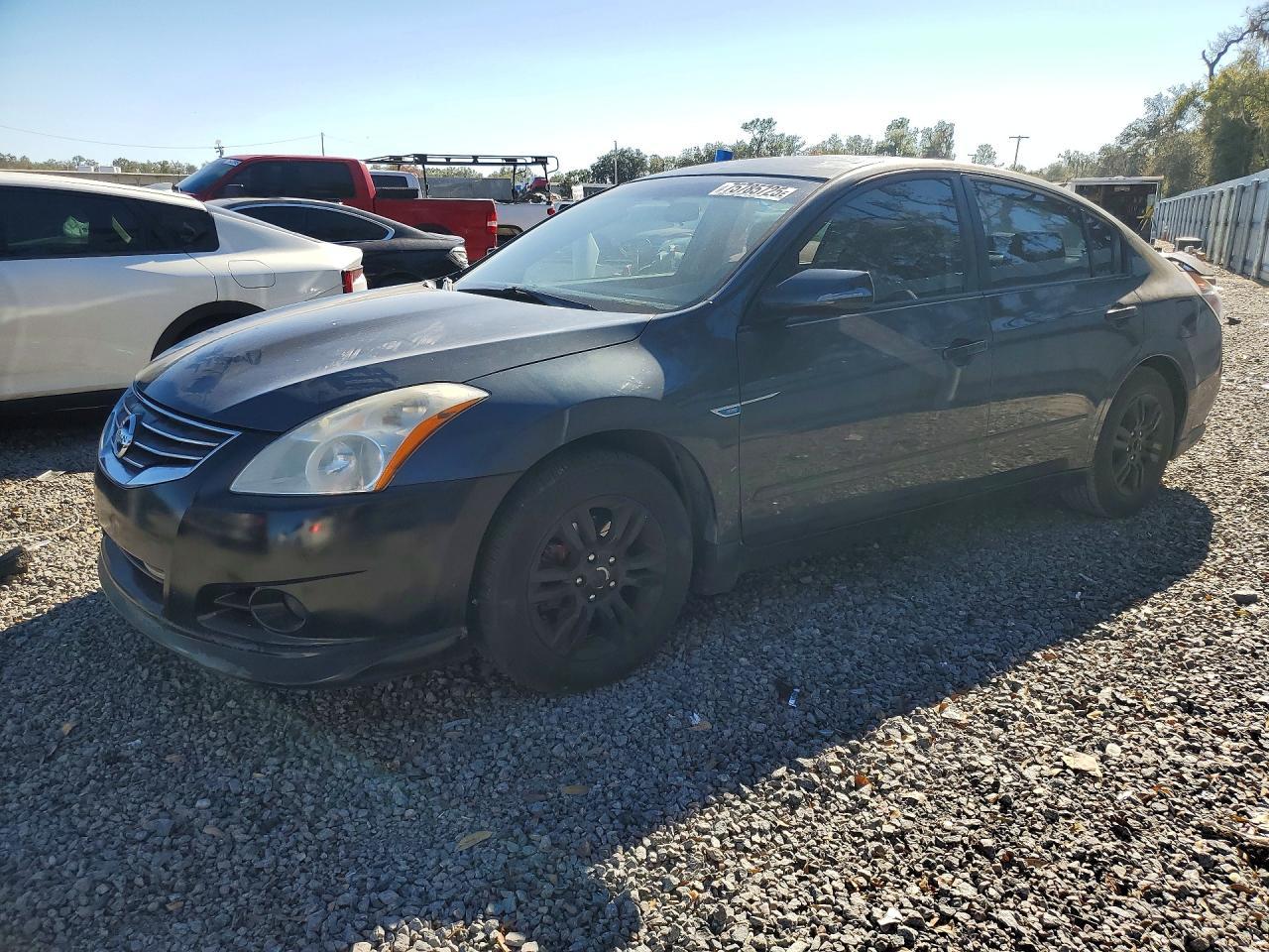 2011 Nissan Altima Base
