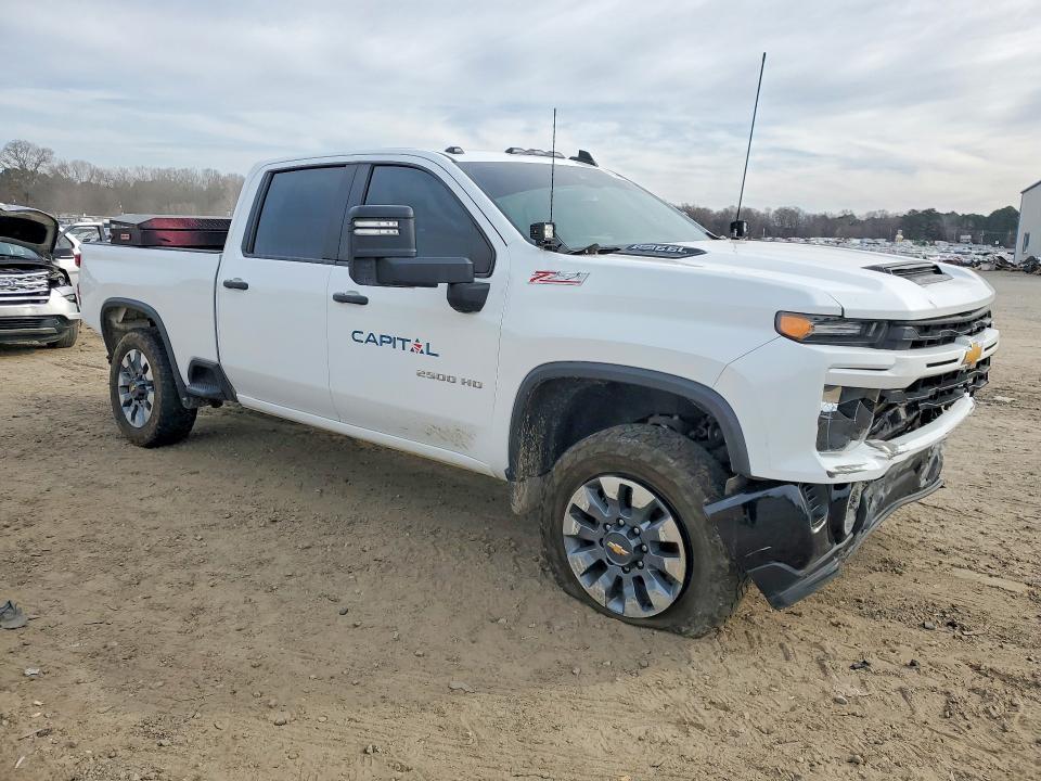 2024 Chevrolet Silverado K2500 Custom