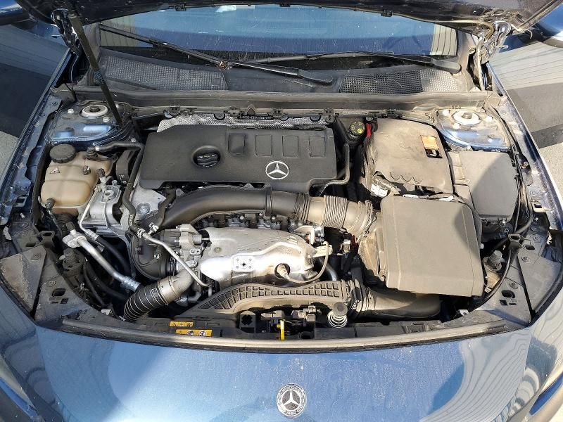 2019 Mercedes-Benz A 220