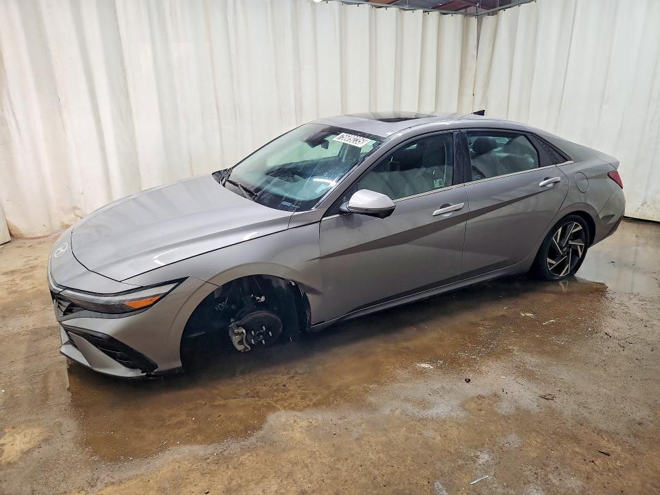 2024 Hyundai Elantra Limited