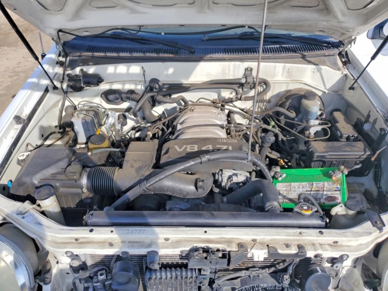 2002 Toyota Sequoia SR5