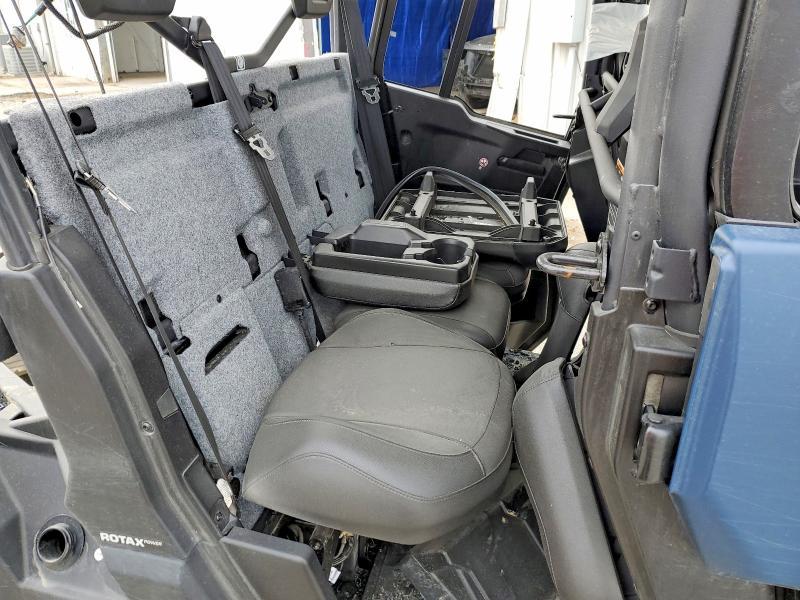 2025 Can-Am Defender Utility Vehicle