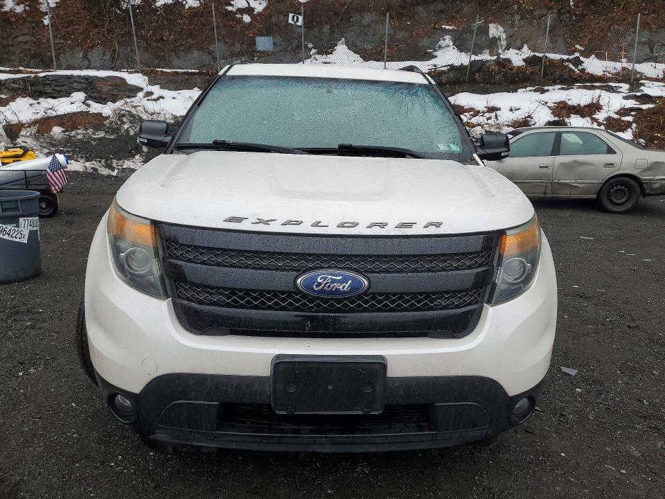 2014 Ford Explorer Sport