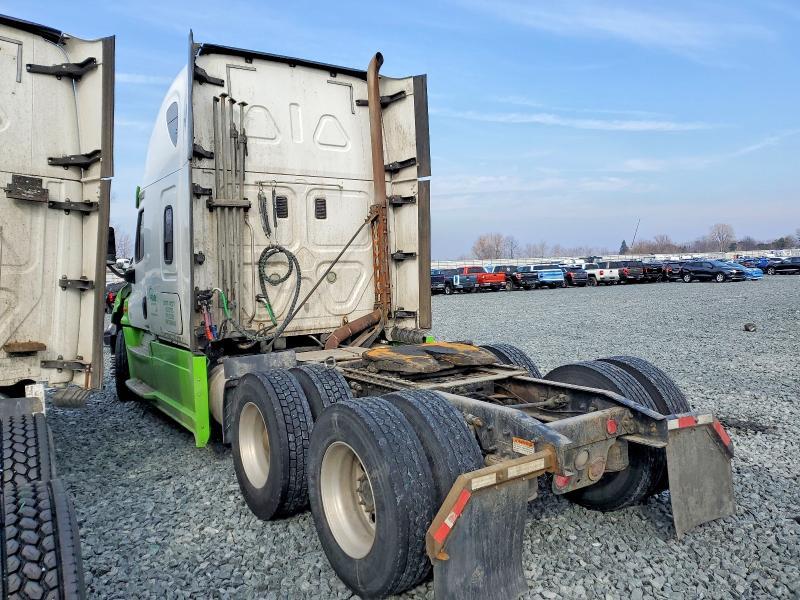 2016 Freigliner 2016 Freightliner Cascadia 1-semi Truck