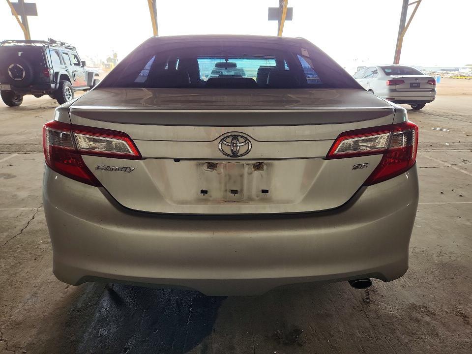 2014 Toyota Camry l