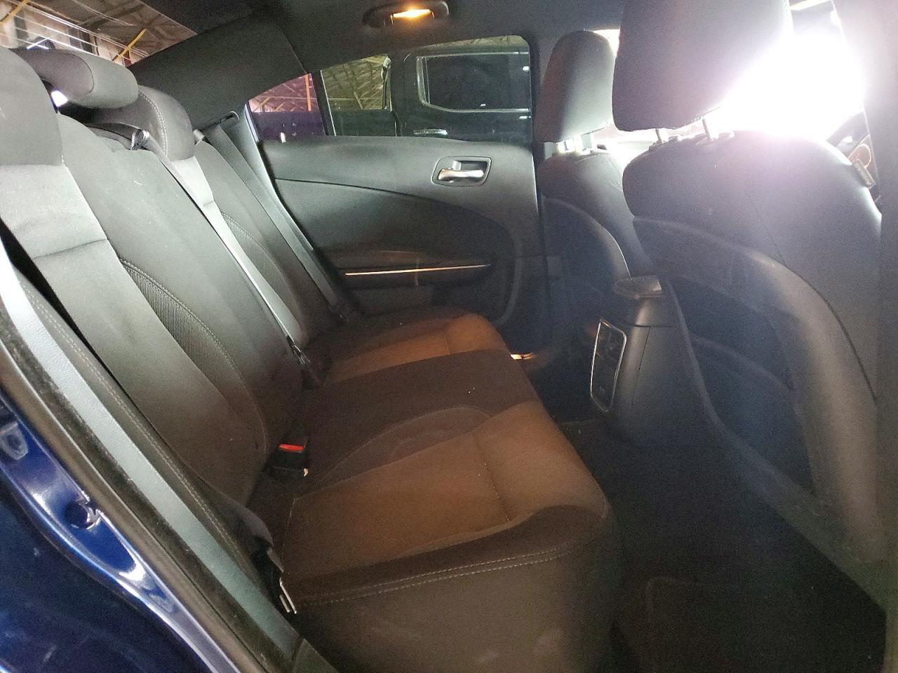 2015 Dodge Charger se