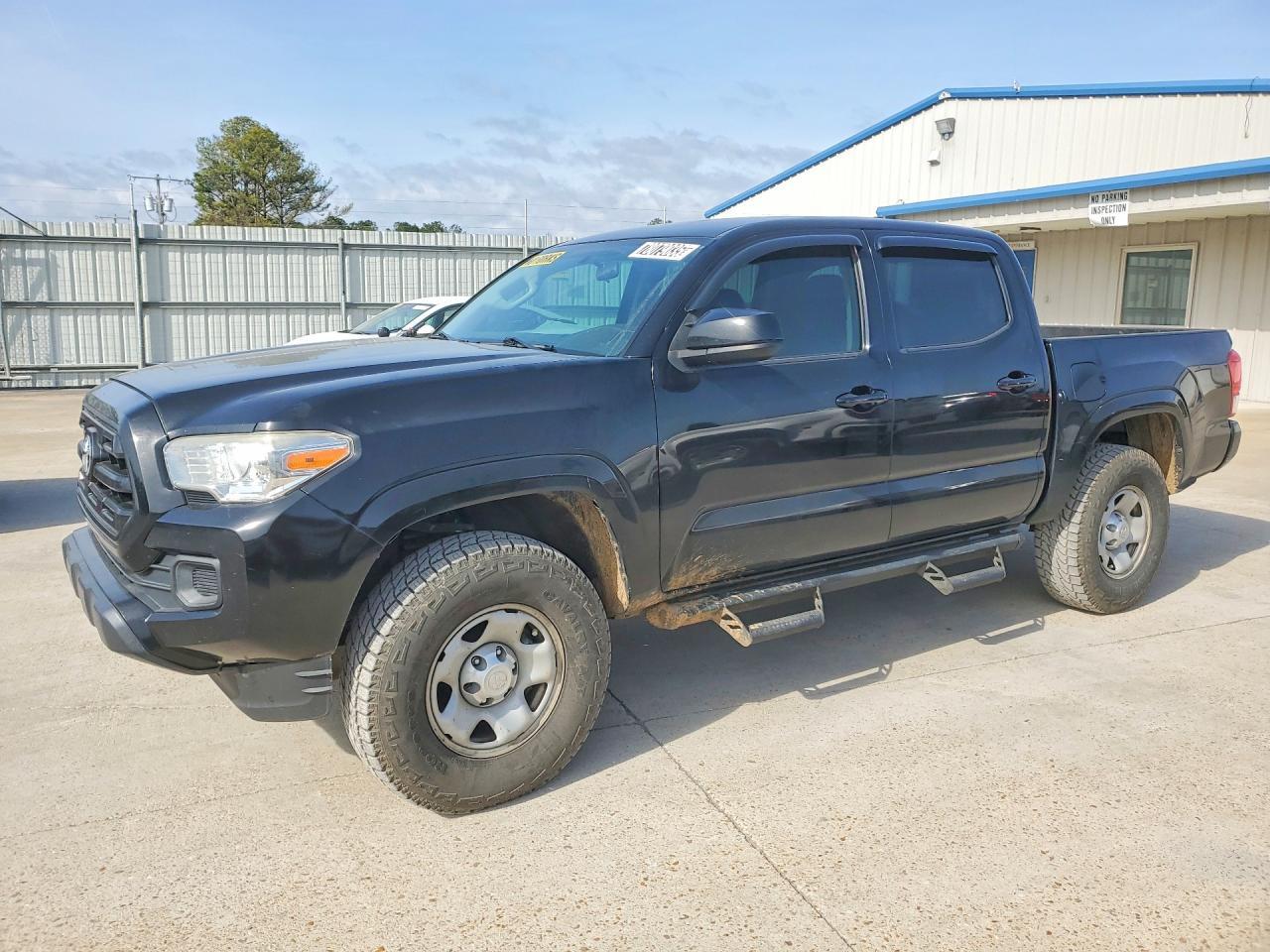 2017 Toyota Tacoma SR V6