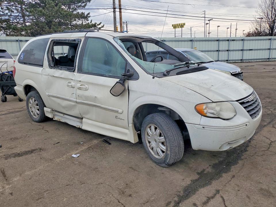 2006 Chrysler Town & Country Touring