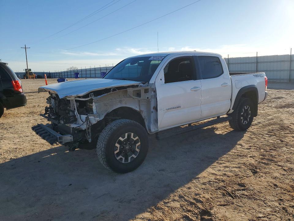 2019 Toyota Tacoma trd Off-road