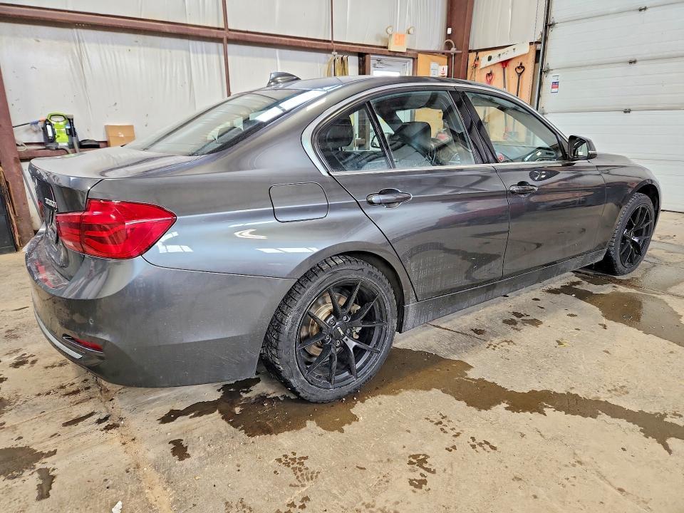 2017 BMW 330 xi