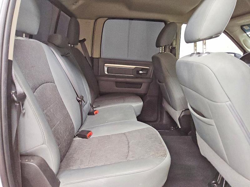 2019 Dodge Ram 1500 Classic slt