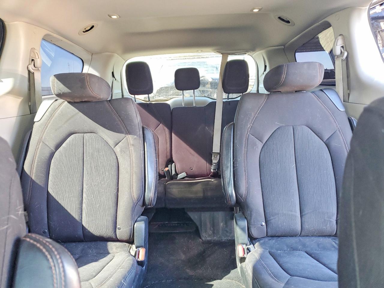 2018 Chrysler Pacifica t