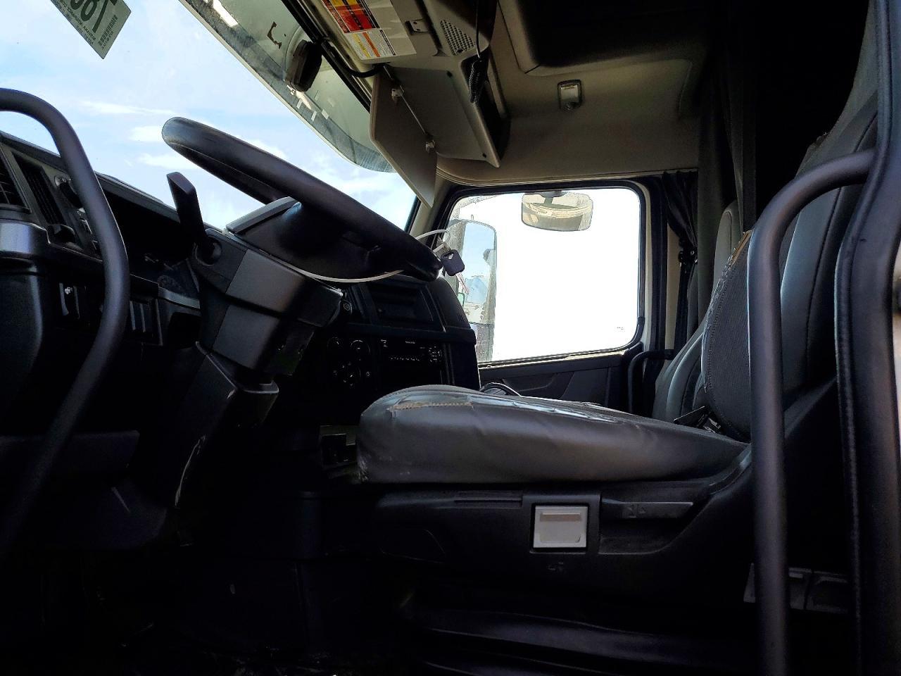 2018 Volvo Vnl Semi Truck