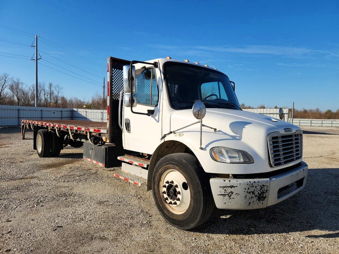 2017 Freightliner Business Class M2 Flatbed Truck