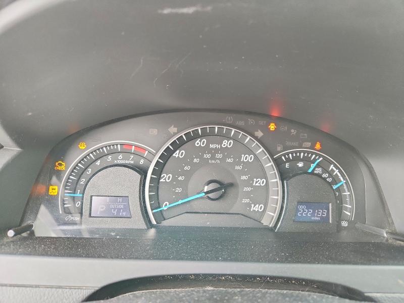 2015 Toyota Camry le