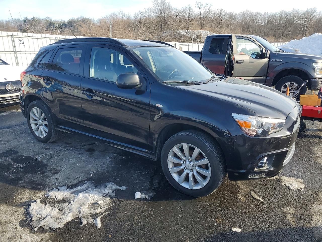 2011 Mitsubishi Outlander Sport se
