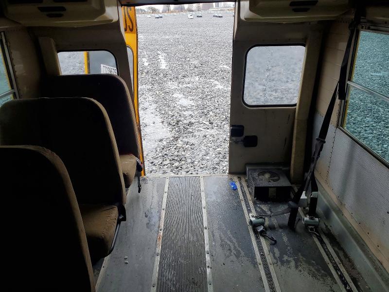 1998 International 3000 3800-School Bus